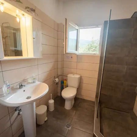 Ktima Aphroditi * Skala Kallirakhis