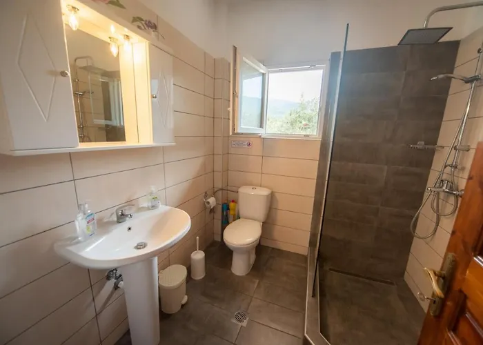 Ktima Aphroditi * Skála Kallirákhis